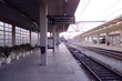 451028