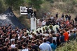 ΜΝΗΜΟΣΥΝΟ ΓΙΑ ΤΟΥΣ ΦΙΛΑΘΛΟΥΣ ΤΟΥ ΠΑΟΚ ΣΤΑ ΤΕΜΠΗ