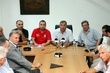 ΣΥΝΕΝΤΕΥΞΗ ΤΥΠΟΥ ΦΙΛΑΘΛΩΝ ΣΤΑ ΓΡΑΦΕΙΑ ΕΡΑΣΙΤΕΧΝΗ ΚΑΛΑΜΑΡΙΑΣ