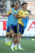 #656887